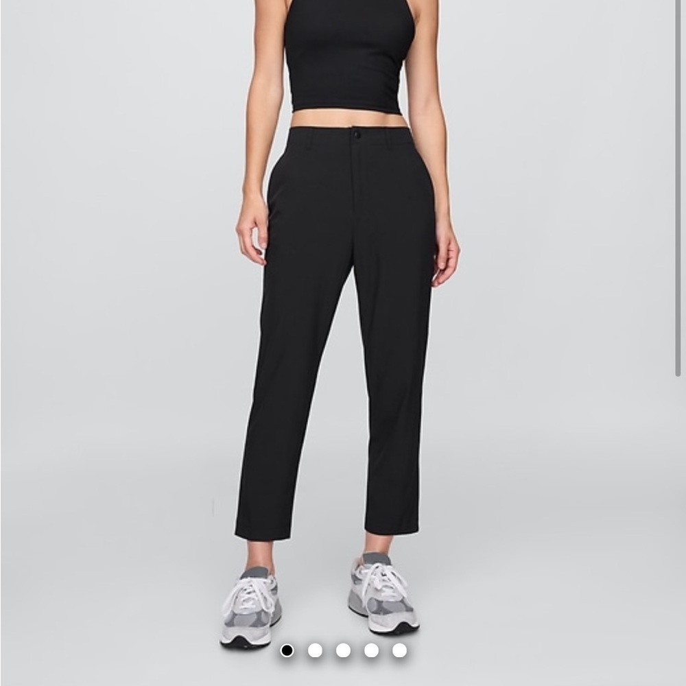 GAP Black Ankle-Length Women's Pants- NWT